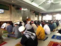 Aparat Gabungan Larang Masyarakat Shalat Jumat Di Aceh