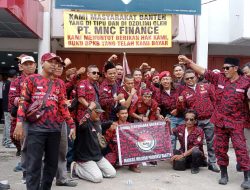 KKPMP Provinsi Banten Adakan Aksi Di depan Kantor MNC Grup Cabang Serang