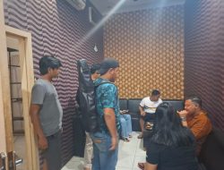 Aparat Kepolisian Polres Kuansing Lakukan Pengecekan Di MM Karaoke