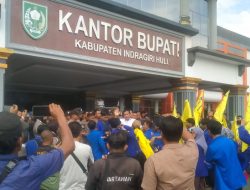 F- MIM Dan PC PMII Demo Di Depan Kantor Bupati Inhu Desak Perusahaan Tambang Agar Di Tindak