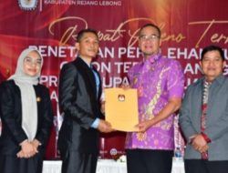 30 Anggota DPRD Rejang Lebong Terpilih resmi ditetapkan KPU