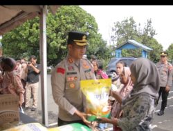 Jumat Berkah Ramadhan Polres Rejang Lebong Bersama Bulog Adakan Operasi Bazar Murah