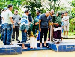 Kunjungi Kolam Loyang, Bupati Dan Wabup Inhu Didoakan Tetua Adat