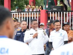 Bupati Zukri Didampingi Anggota DPRD Pelalawan Tutup Turnamen Laabuhan Bilik Cup XII