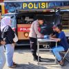 Ngantor Ning Ndeso Ke-37, Polsek Muntilan Bagikan Doorprize untuk Warga Sokorini Sambut Hari Bhayangkara Ke-79