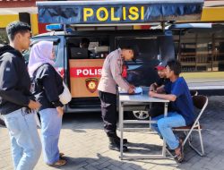 Ngantor Ning Ndeso Ke-37, Polsek Muntilan Bagikan Doorprize untuk Warga Sokorini Sambut Hari Bhayangkara Ke-79