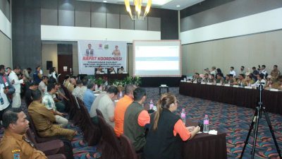 Kasrem 152/Baabullah Hadiri Rapat Koordinasi Penanganan Darurat Bencana Hidrometeorologi di Maluku Utara