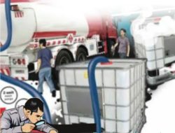 Diduga Gudang Penimbunan BBM Ilegal Milik Mi’at Di KM 41 Kandis Beroperasi Dengan Bebas, Kapolres Siak Diminta Tindak Tegas