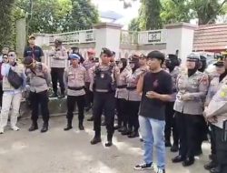 Tergabung Dalam Aliansi Rejang Lebong Melawan, Mahasiswa Adakan Demo Di Depan Gedung DPRD Rejang Lebong 14 Poin Jadi Tuntutan