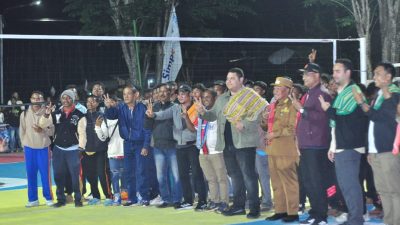 Bupati TTS Buka Turnamen Bola Voli Partai Gerindra dan Dragon Cup I di Mollo Utara